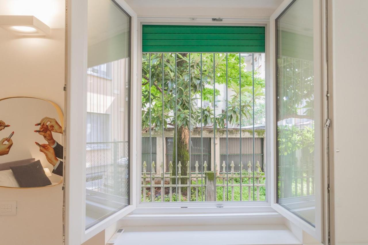 A Step From The Lake Apartment By Rent All Como Exterior photo